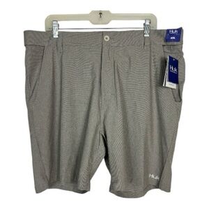 Huk Sz XXL Beacon Shorts Gray Performance Fabric Fishing Outdoors NWT